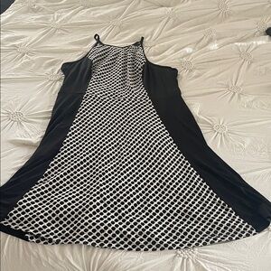 DR Collection Black and White Patterned Maxi Dress